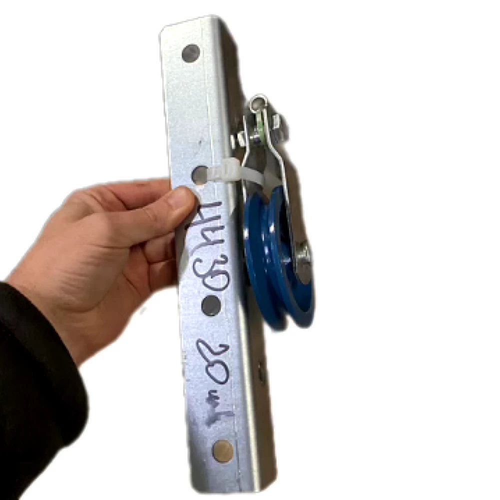 Ролик 90мм основной