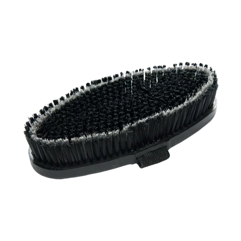 Щетка пластмассовая 20см, цвет черно-серый