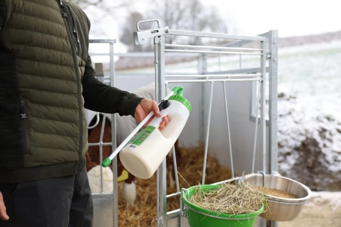 Дренчер для телят MilkyDrencher 4л с зондом,3-ходовой клапан