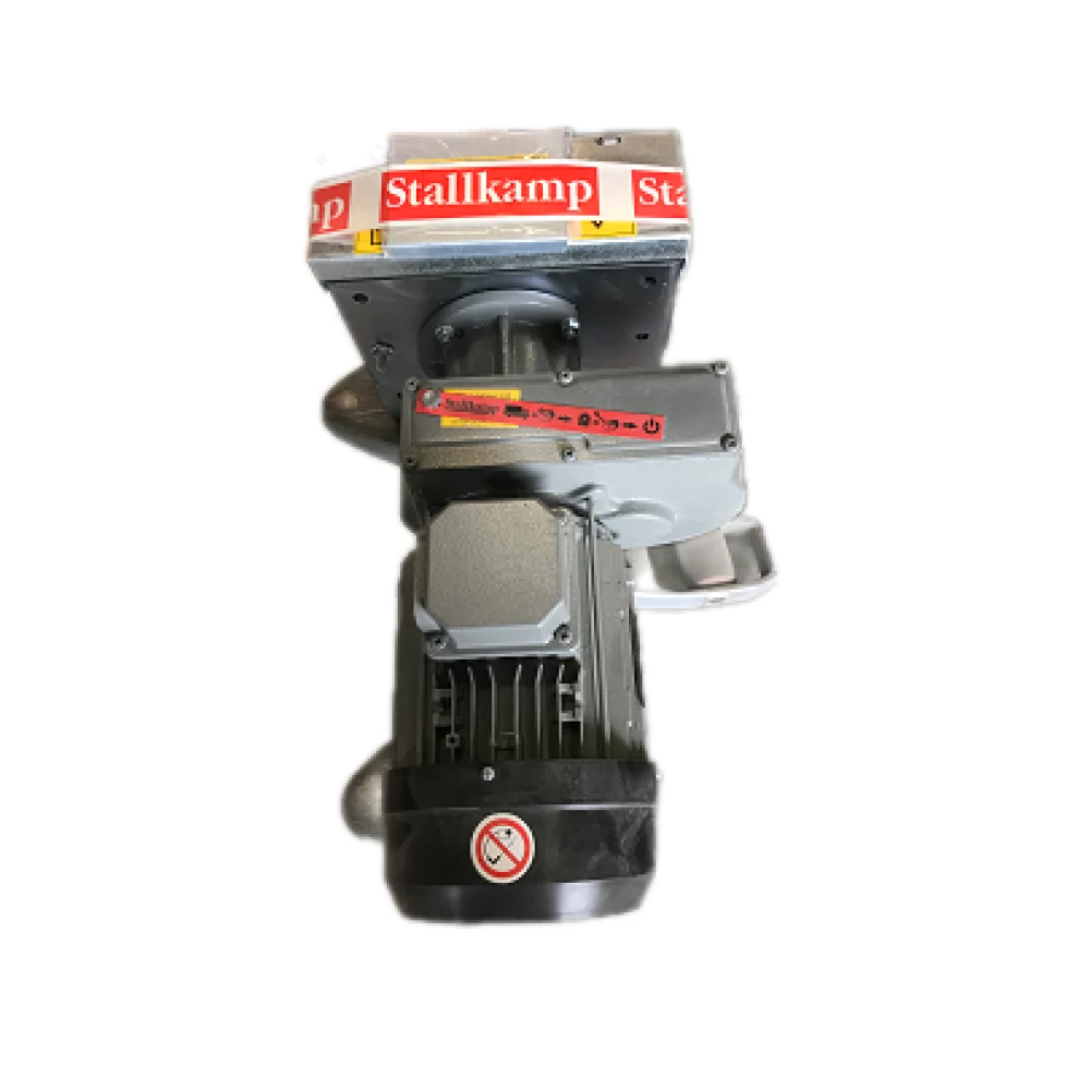 Мотор-редуктор FKA-1B-CW 1,5 кВт для цепной кормораздачи 36 м/мин (по час. стрел)