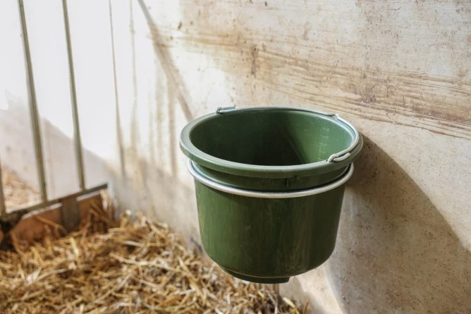 Крепление для ведра 28см