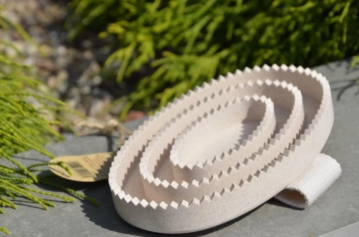 Щетка для лощади 16х11см