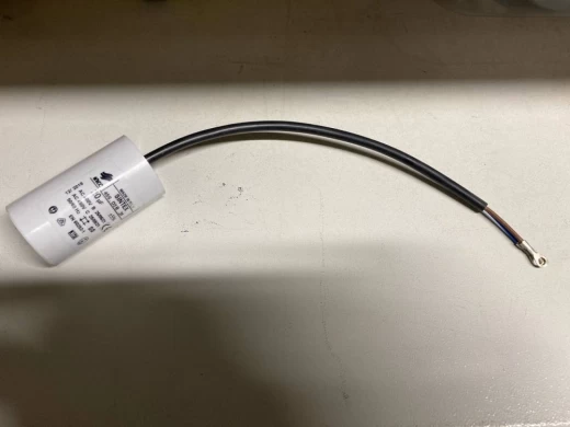 Конденсатор X,X uF xx0V