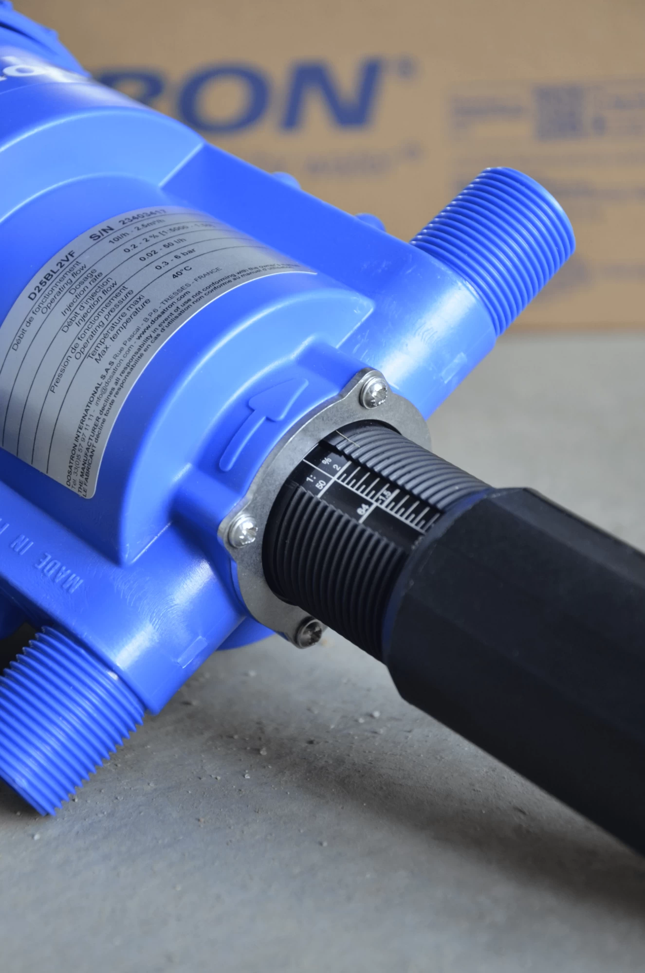 Медикатор Dosatron D25BL2 VF 