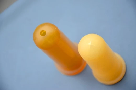 Соска для телят каучуковая с круглым отверстием 