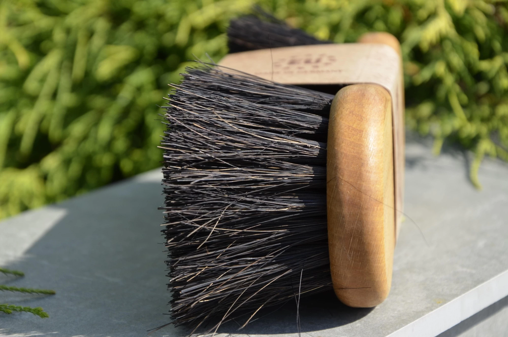 Щетка для лошадей из дерева, жесткая