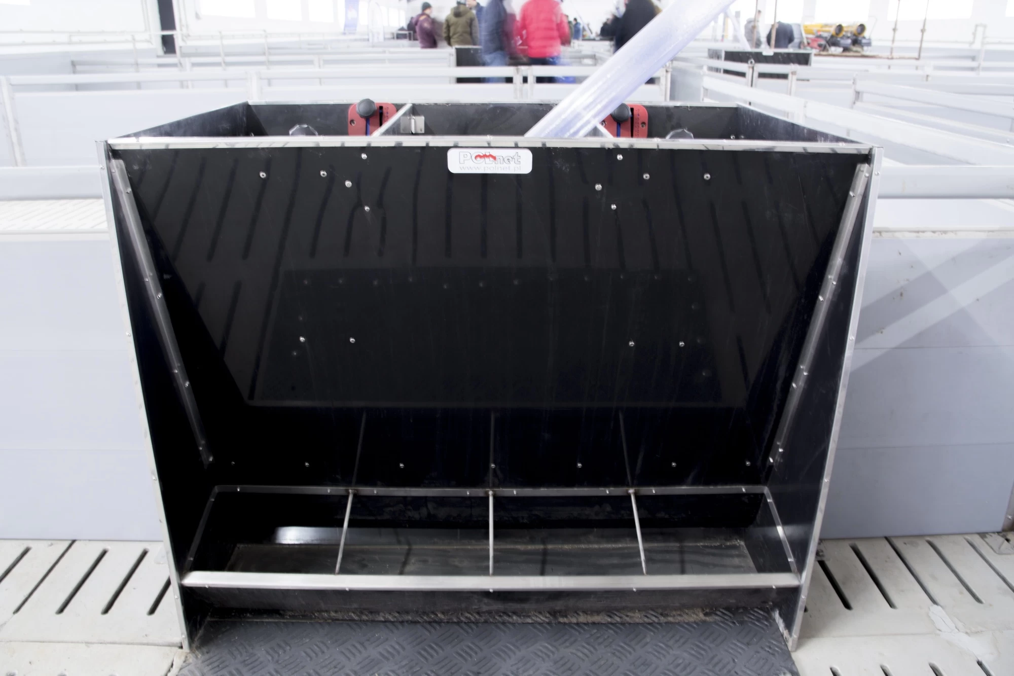 Кормовой автомат Стандарт AP 6W/2 для подсвинков, в разобранном виде