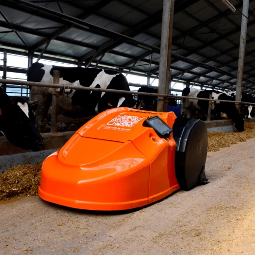 Пододвигатель корма Butler Gold