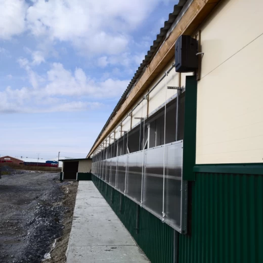 Шторы для коровника поликарбонатные