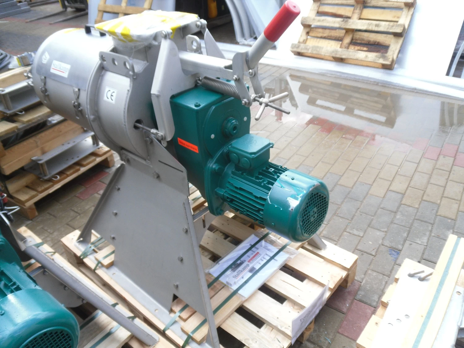 АК "ВЫСЕЛКОВКИЙ"