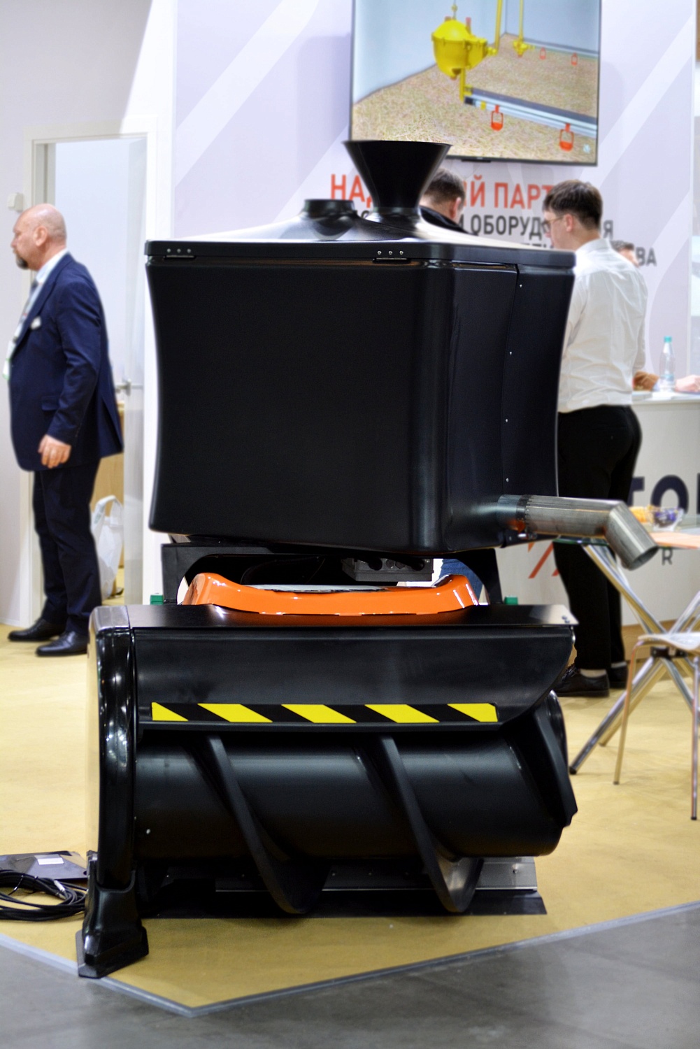 TOPIX GROUP на AGROS 2025: Оборудование, которое меняет правила игры в животноводстве